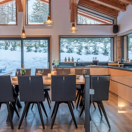 Alpstuga Seven Summits - Pool - Sauna - Jacuzzi - By Cozee