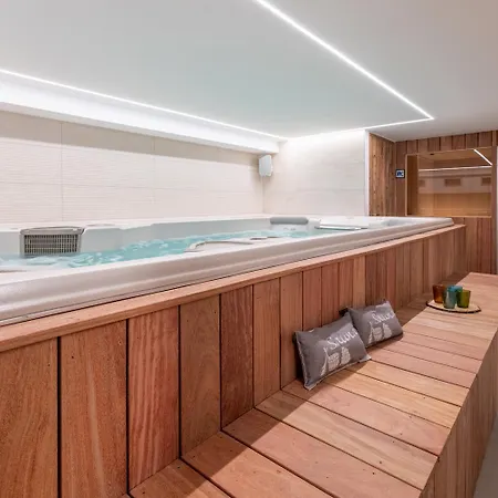 Seven Summits - Pool - Sauna - Jacuzzi - By Cozee Alpstuga *