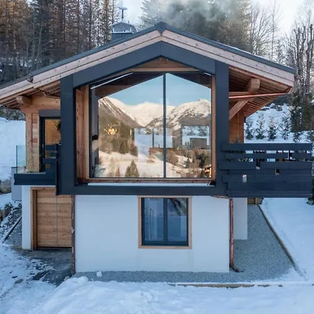 Seven Summits - Pool - Sauna - Jacuzzi - By Cozee Horská chata
